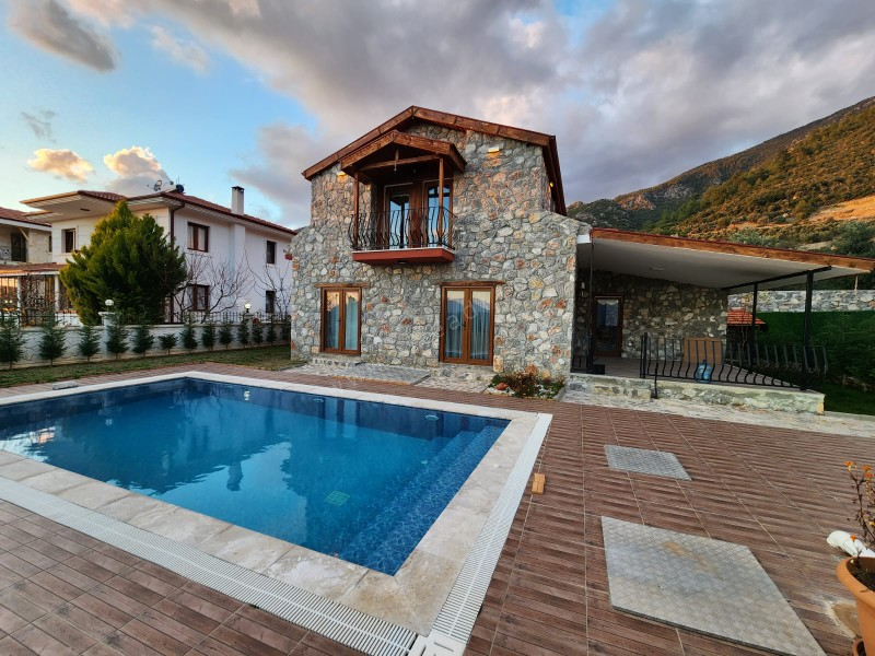 Antalya  Muratpaşa'da Satılık Daireler Dubleks Yaşamını Merkeziyetle Buluşturuyor  - &Ouml;rnek İlandır